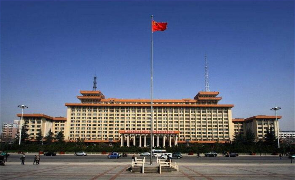 ����ʡ����